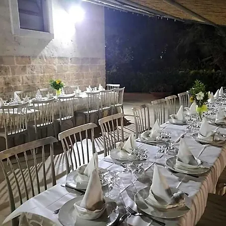 Al Capretto D'oro 2*
